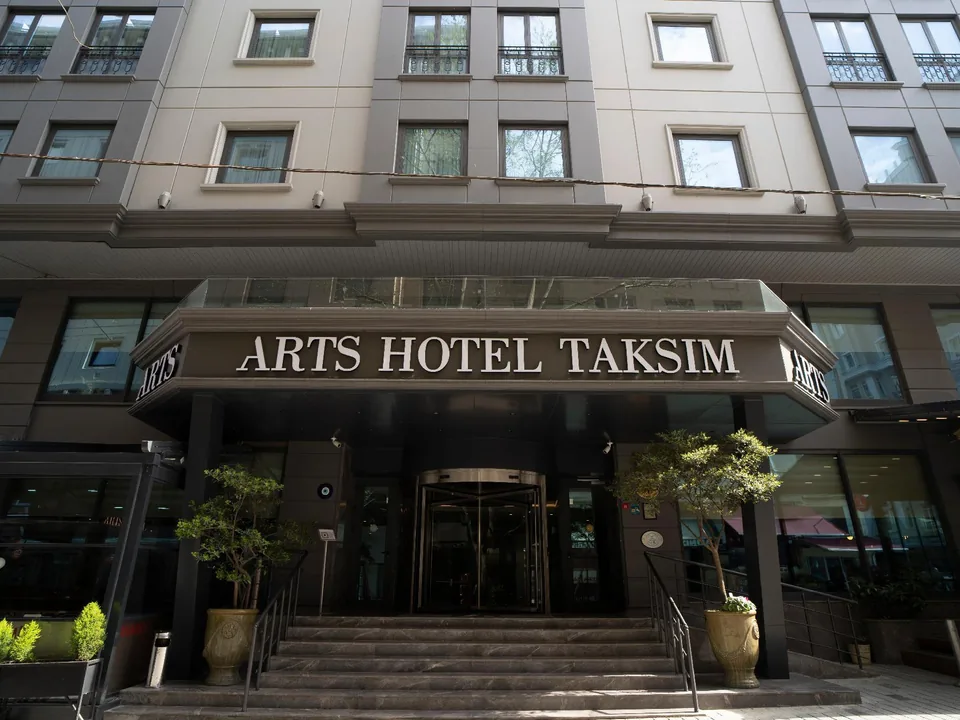 صورة حقيقية لواجهة Arts Hotel Taksim